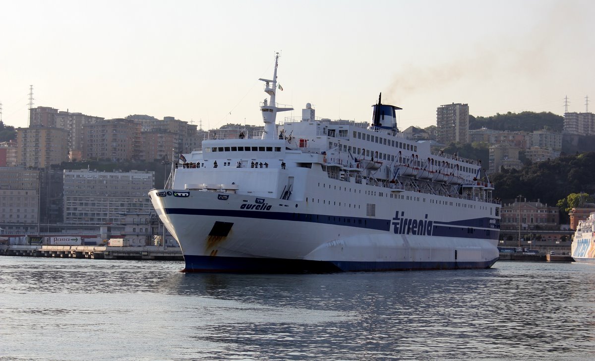 Genova, avril 2011 ; photo : Eustace Bagge (visible sur le site Wikipedia)