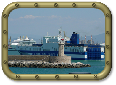 La jet&eacute;e du port de Livorno