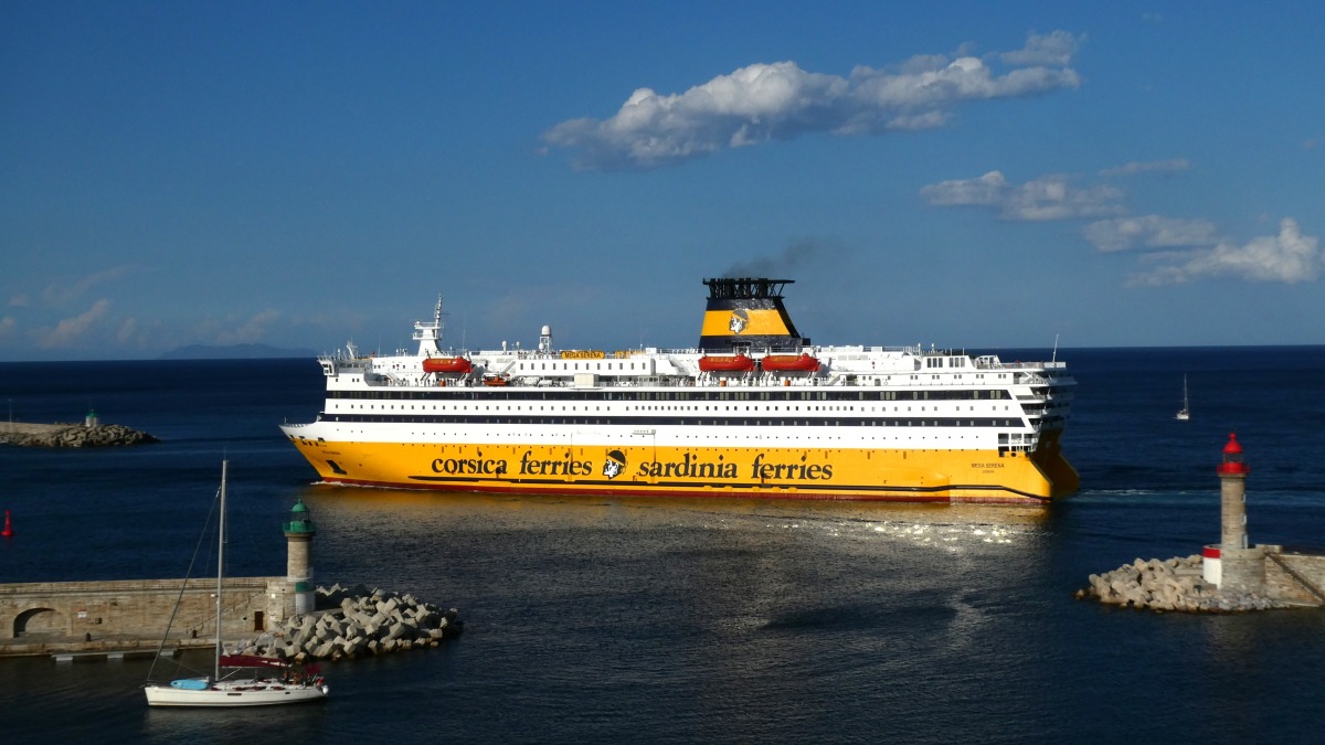 L'arriv&eacute;e &agrave; Bastia du Mega Serena, en ao&ucirc;t 2026 ; photo : Romain Roussel